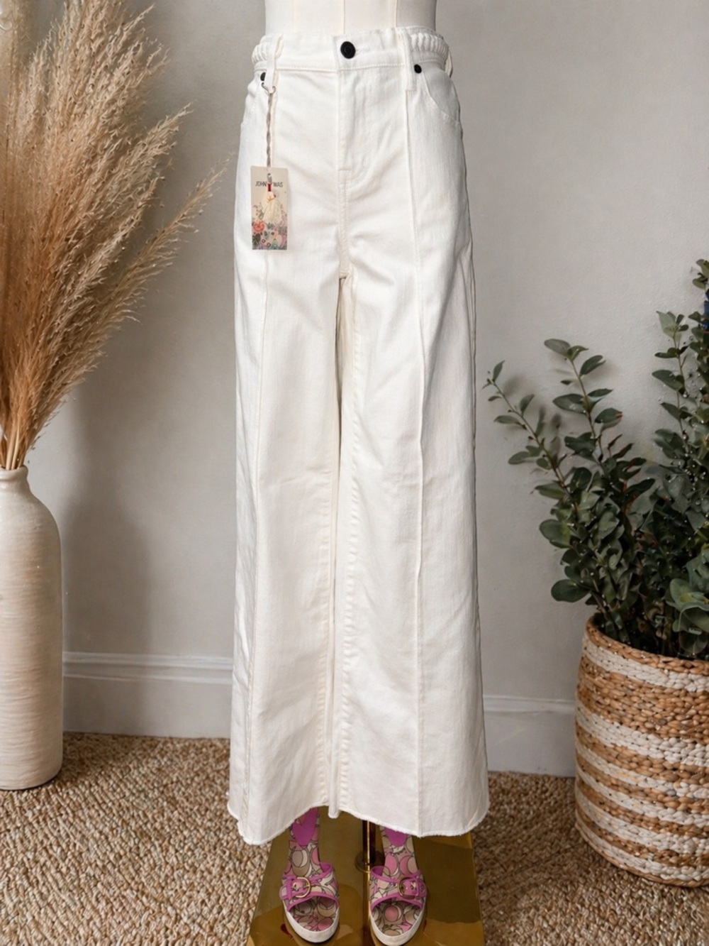 Johnny Was NWT Braided Wide Leg Jeans Sz 25 White - Picture 3 of 6